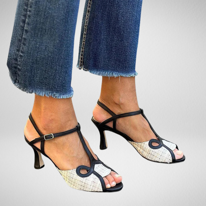 Brigitte Bordeaux | Sandale en talon moyen style retro